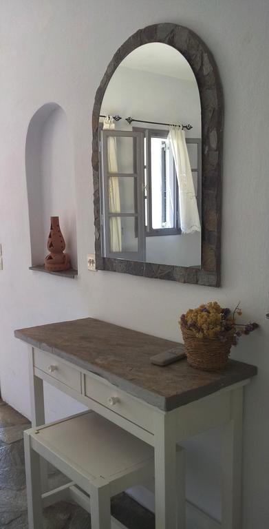 Ostria Studios Platis Gialos  Quarto foto