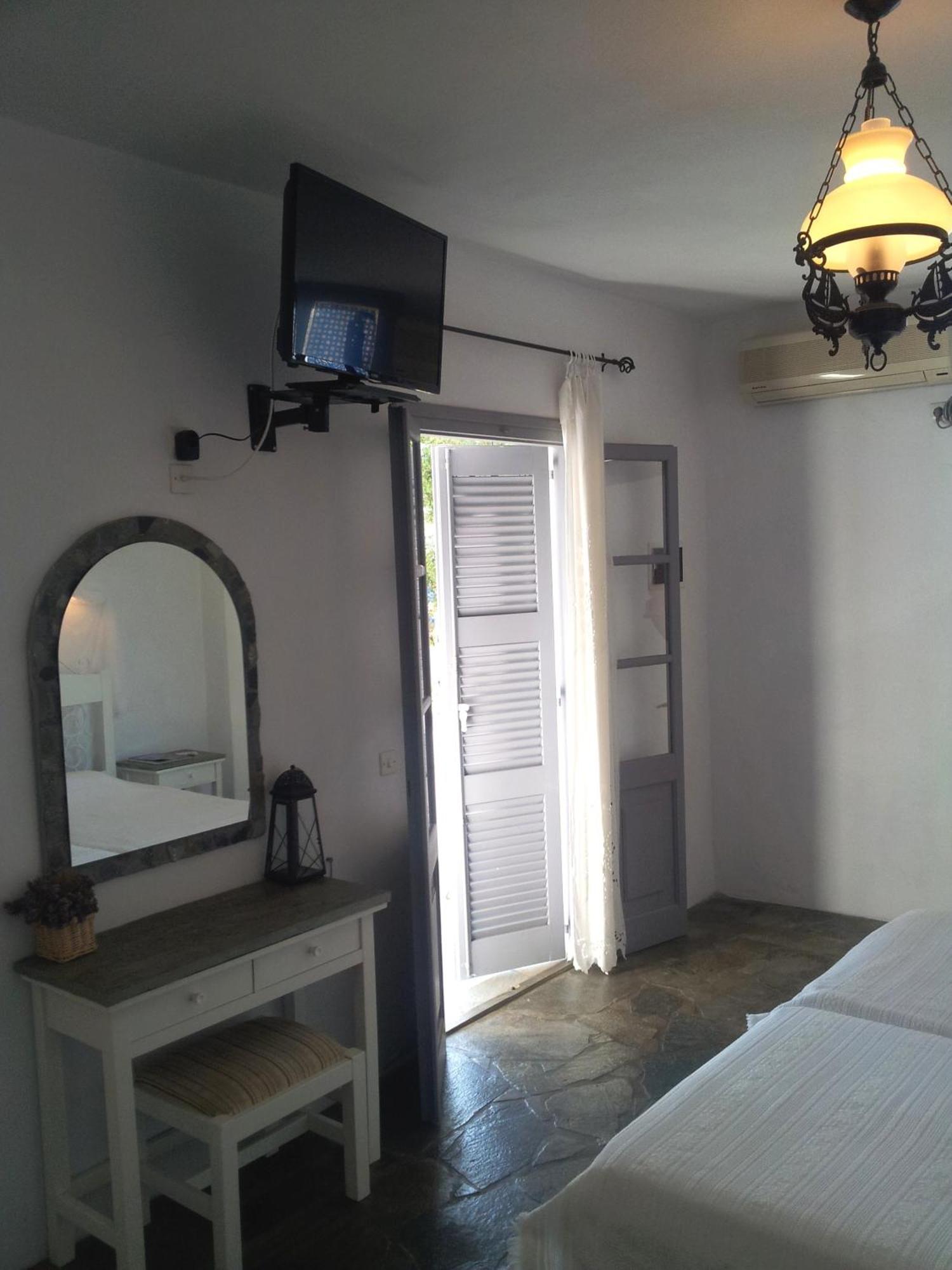 Ostria Studios Platis Gialos  Quarto foto