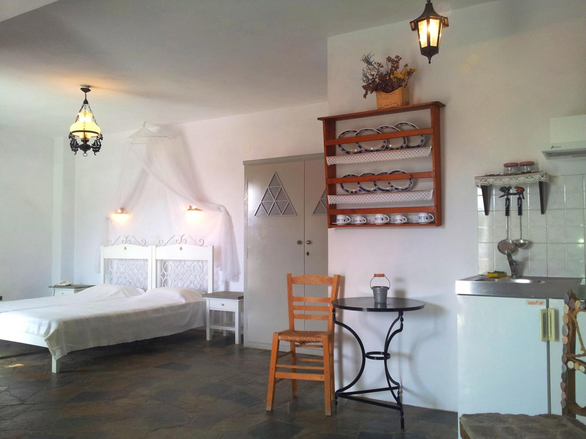 Ostria Studios Platis Gialos  Quarto foto